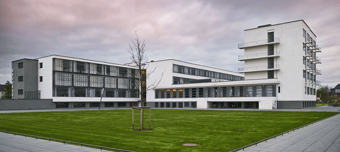 معماری مدرن -  مدرسه باهاس آلمان